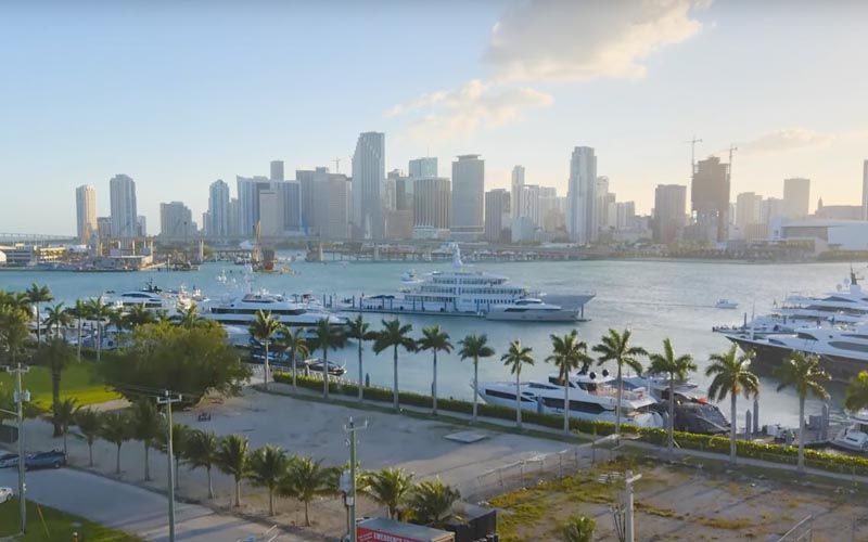 Miami Magic City Cruises sightseeing cruise